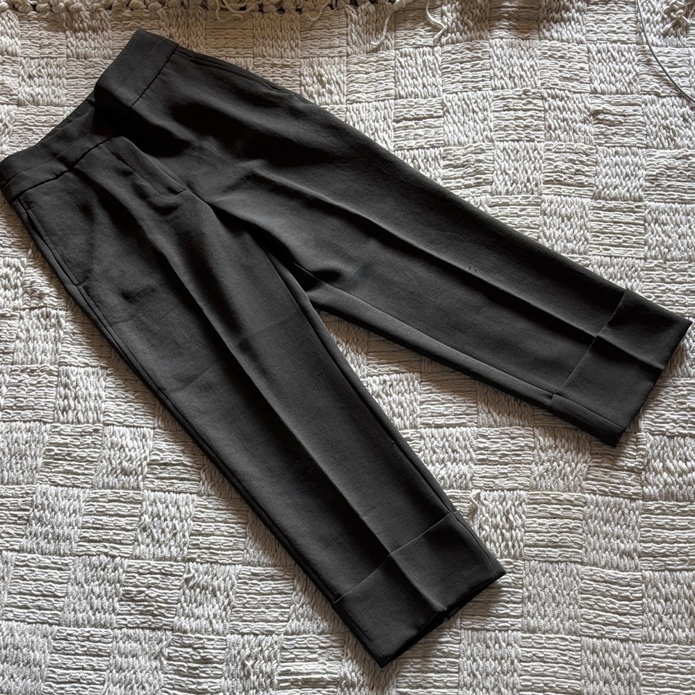 Zara Women’s Cropped Dark Green Dress Pants